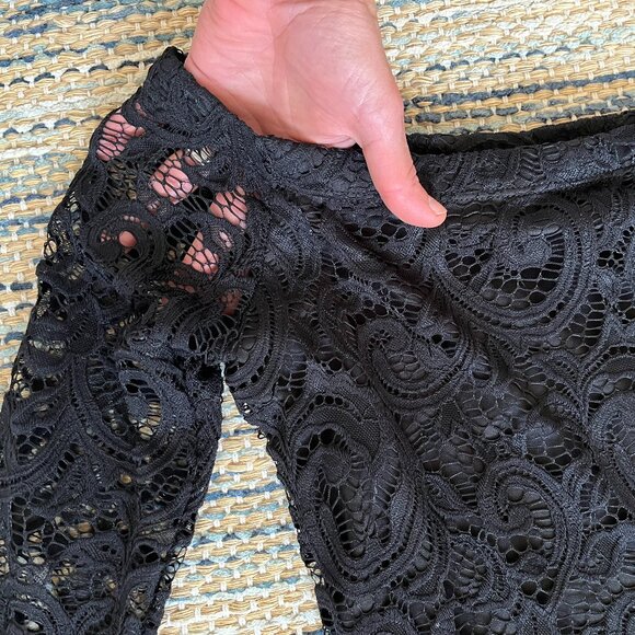 Black Lace Cocktail Dress - Small - Picture 4 of 11